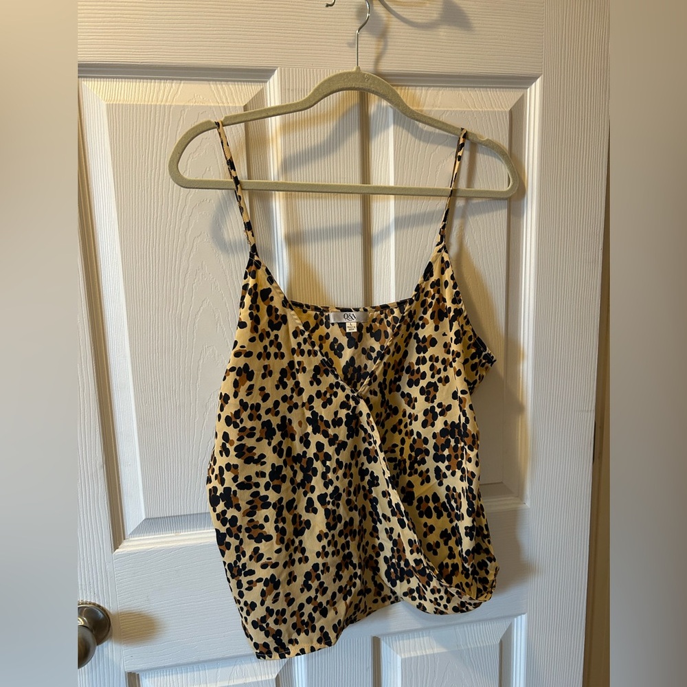 Q&A Surplice Size Large Leopard Print Adjustable Spaghetti Strap Top. NWOT